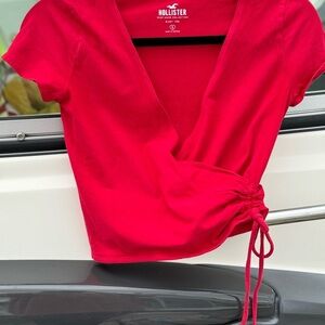 Hollister Crop Top shirt - Baby Tee Collection